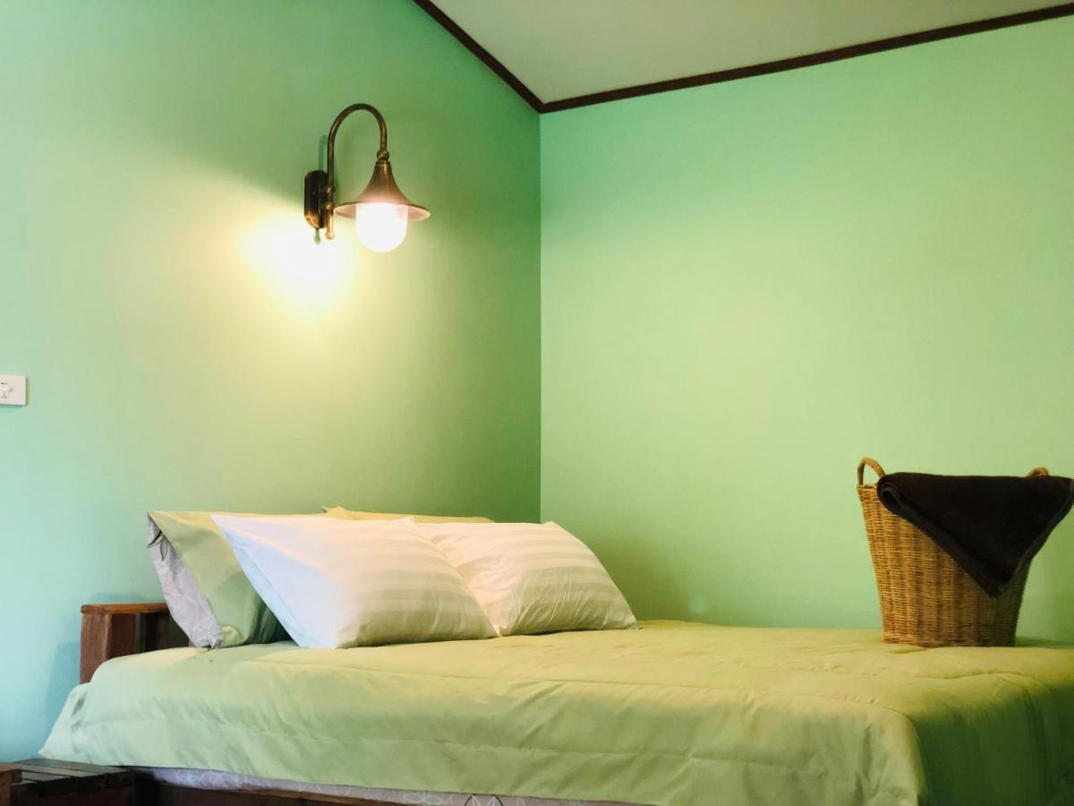 Navareeya House Seaview Ko Lanta Екстериор снимка